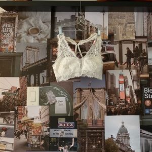 Lace Arie Bralette